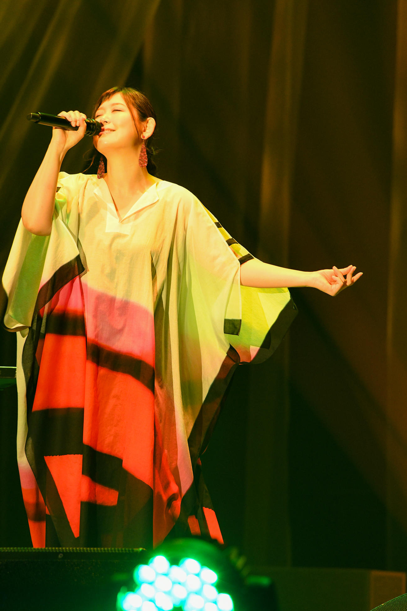 デビュー15周年ツアーの東京公演を行った絢香