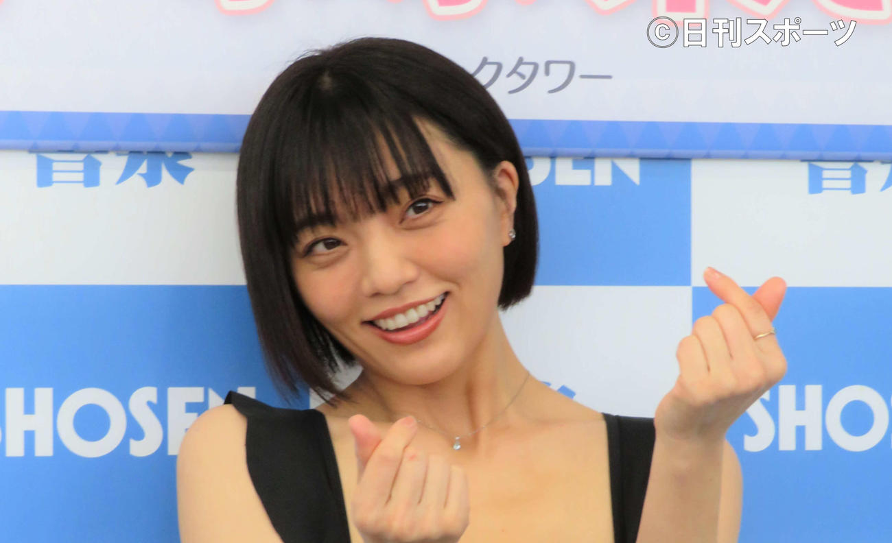 DVD「彼女の危険なアネキ」の発売記念イベントを行った平塚奈菜（撮影・三須佳夏）