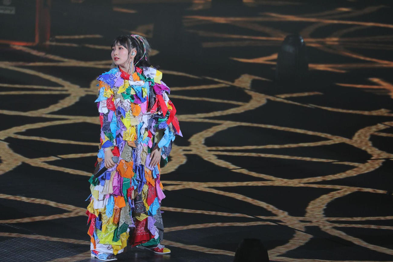 初の有観客ライブを行った、YOASOBIのikura