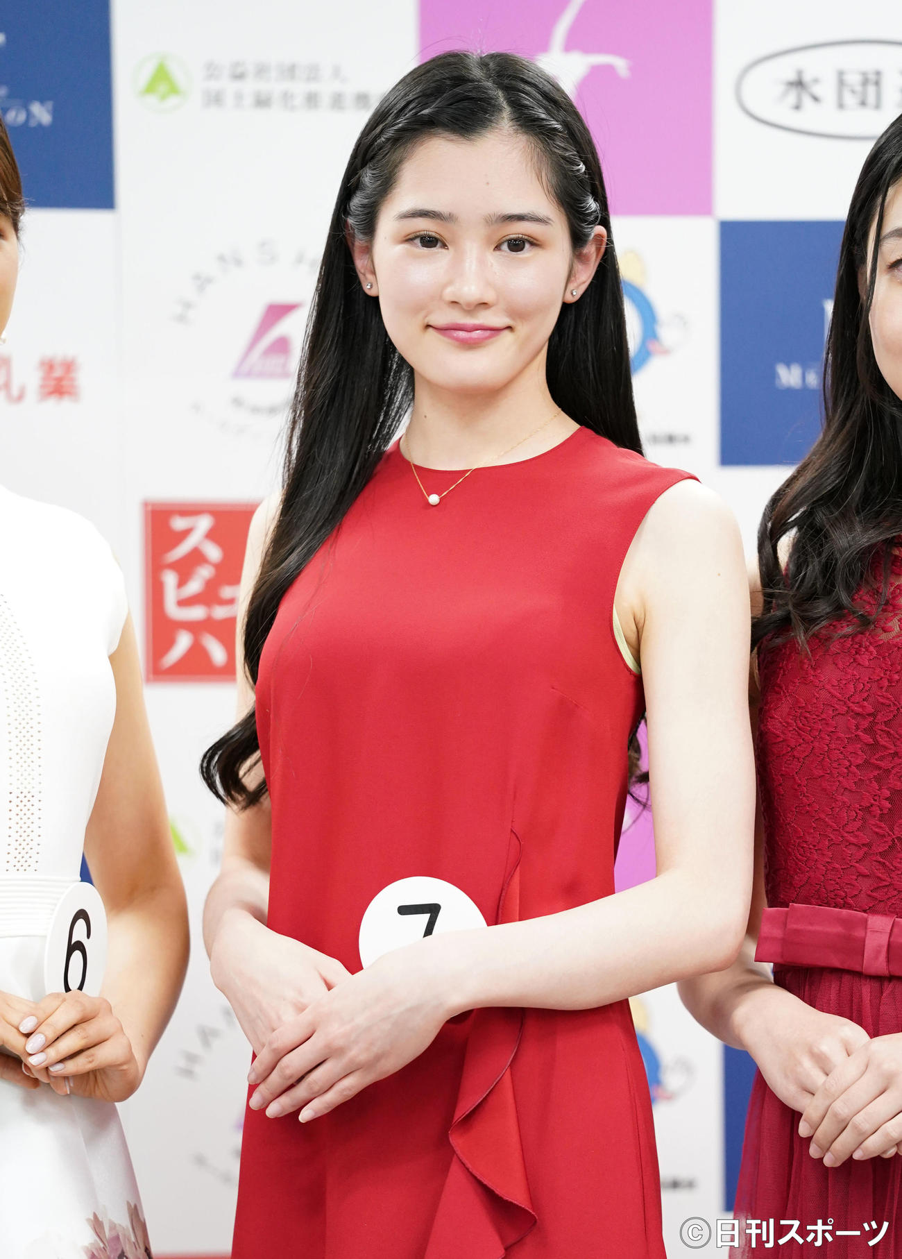 ミス日本コンテストでファイナリストに選出された佐藤梨紗子さん（撮影・横山健太）