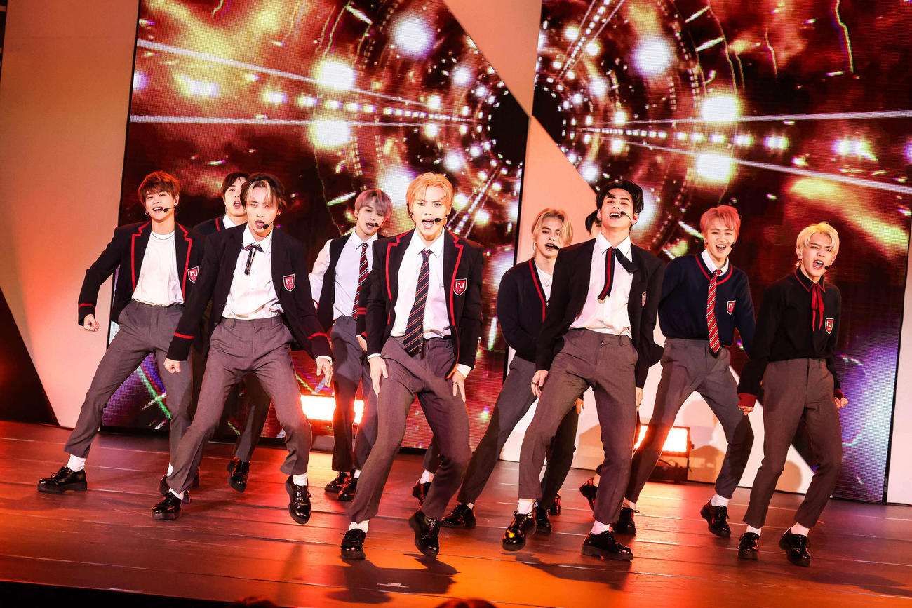 デビューシングル「A」の発売記念イベント「INI DEBUT SHOW」でパフォーマンスするINI（ｃ）LAPONE ENTERTAINMENT