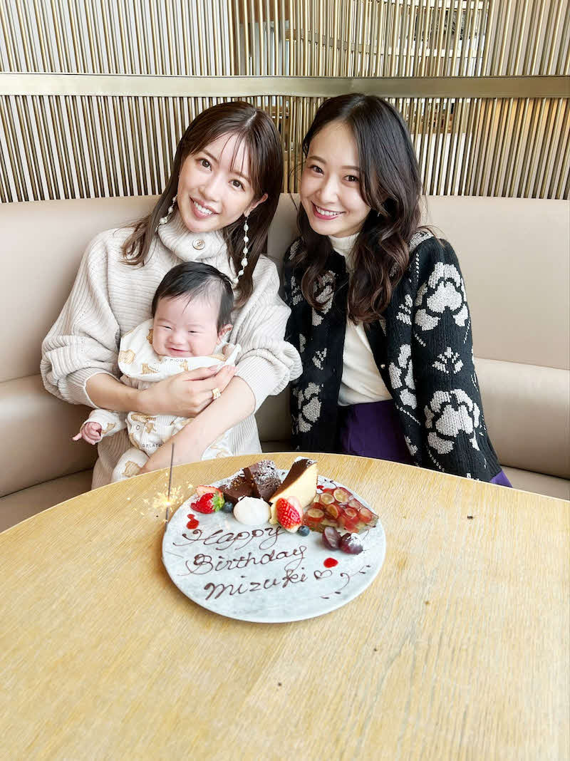 西川瑞希（右）の誕生日をお祝いしたことを報告した舟山久美子