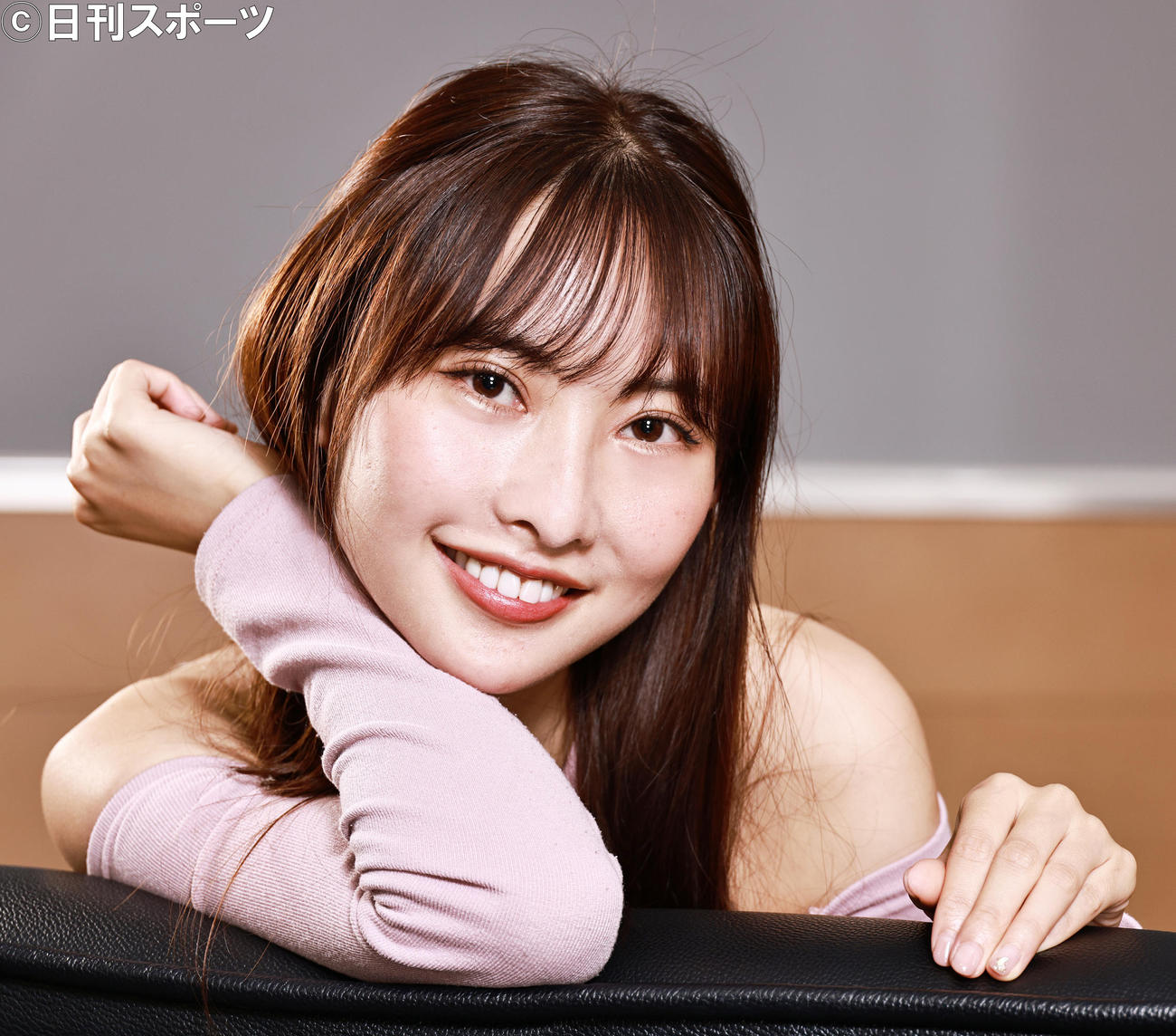 日本語、中国語、英語と3刀流を使いこなすあのん（撮影・中島郁夫）
