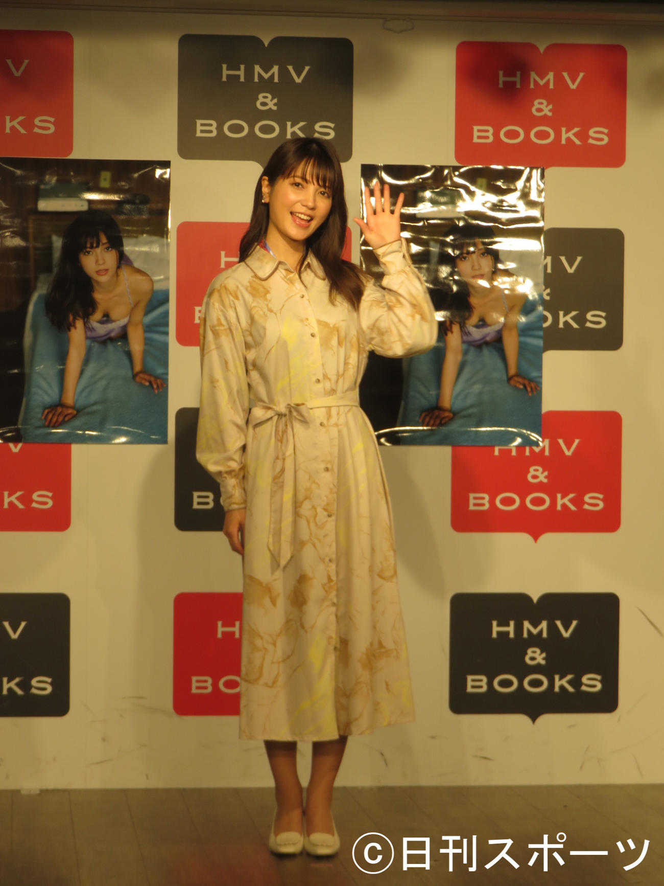 初写真集「heavenly」の発売記念イベントを行った南里美希