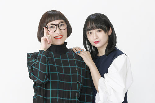 「女芸人NO．1決定戦THE W 2021」ファイナリストのスパイク。松浦志穂（左）小川暖奈