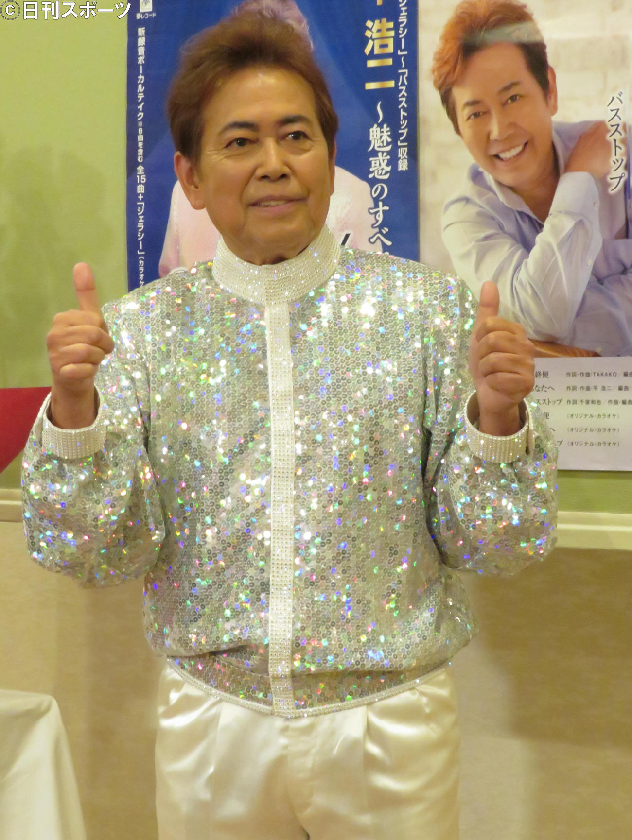 大病からの完全復活をアピールする平浩二（撮影・峯岸佑樹）