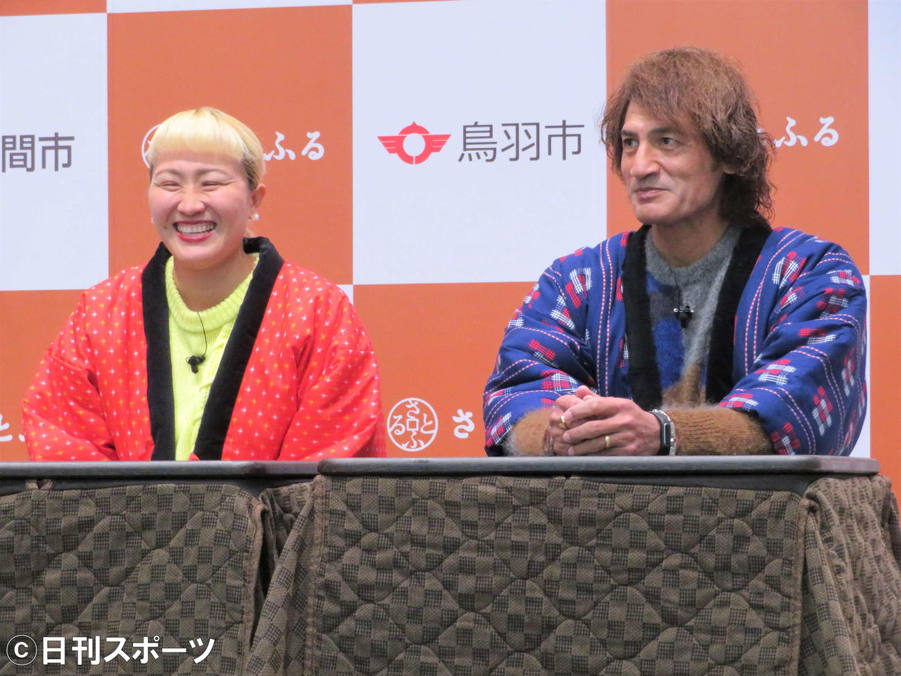 さとふる「コラボで生まれる新・ご当地鍋プロジェクト」の記者発表会に出席した本並健治（右）と丸山桂里奈（撮影・三須佳夏）