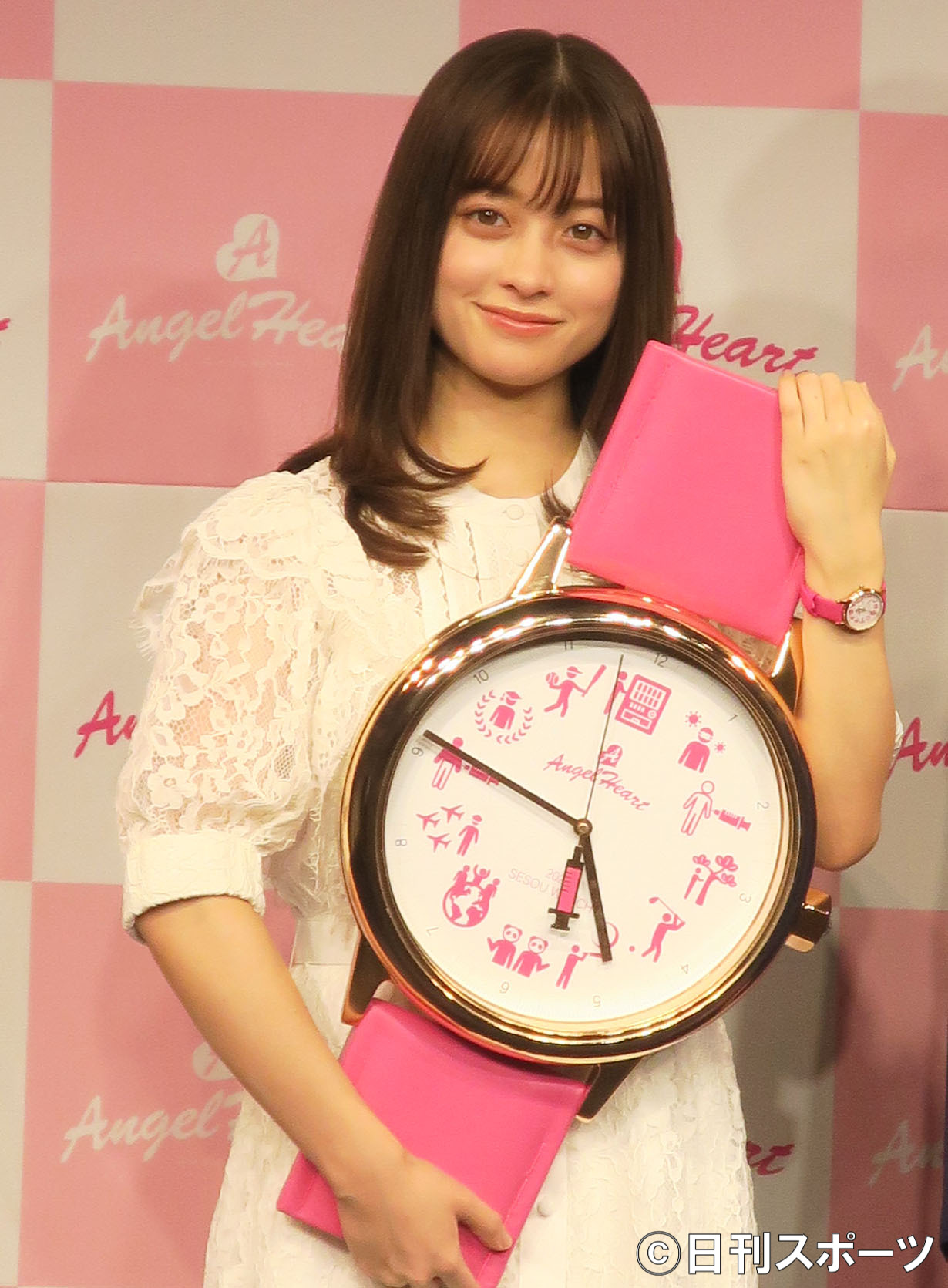 腕時計ブランド「エンジェルハート」のイベントに登場した橋本環奈
