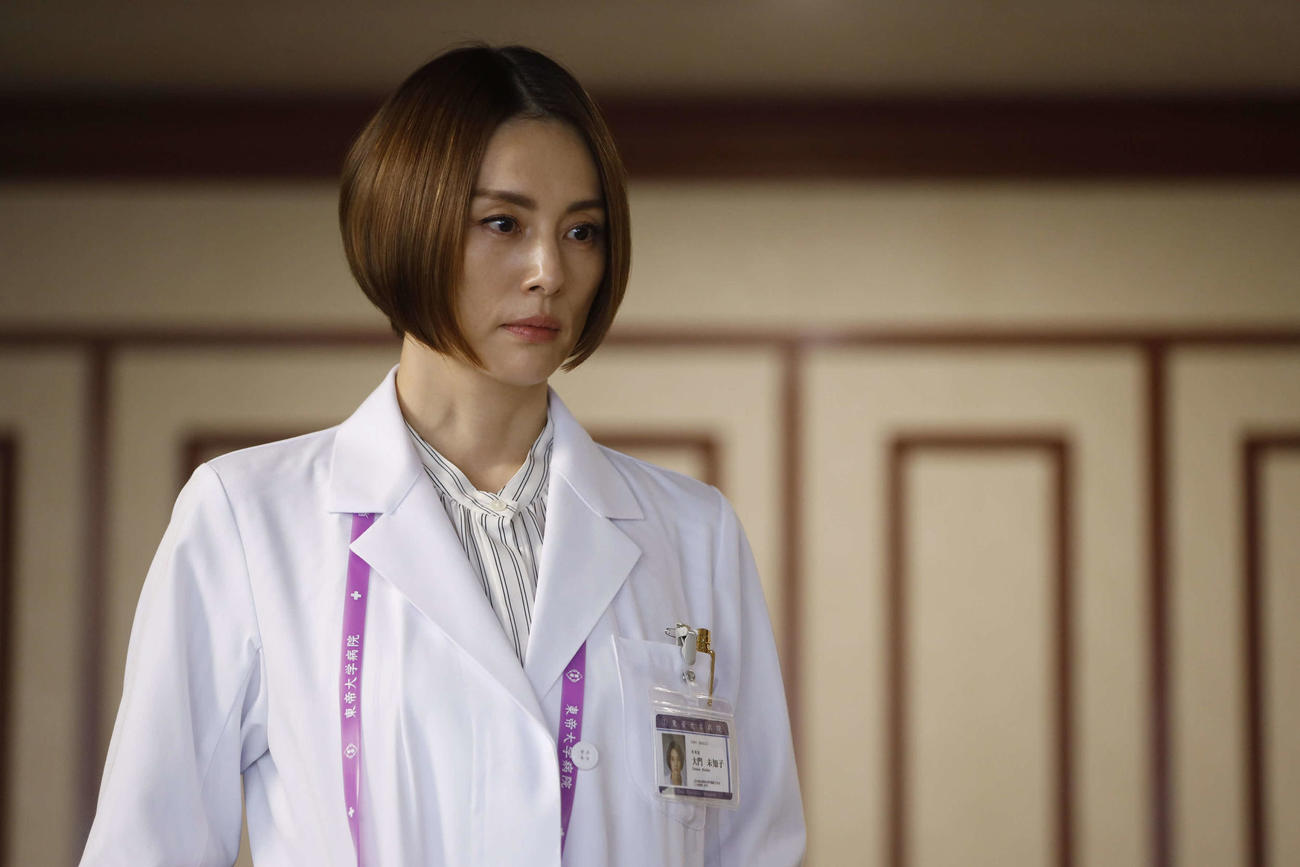 最終話を迎えたテレビ朝日系「ドクターX～外科医・大門未知子～」主演の米倉涼子