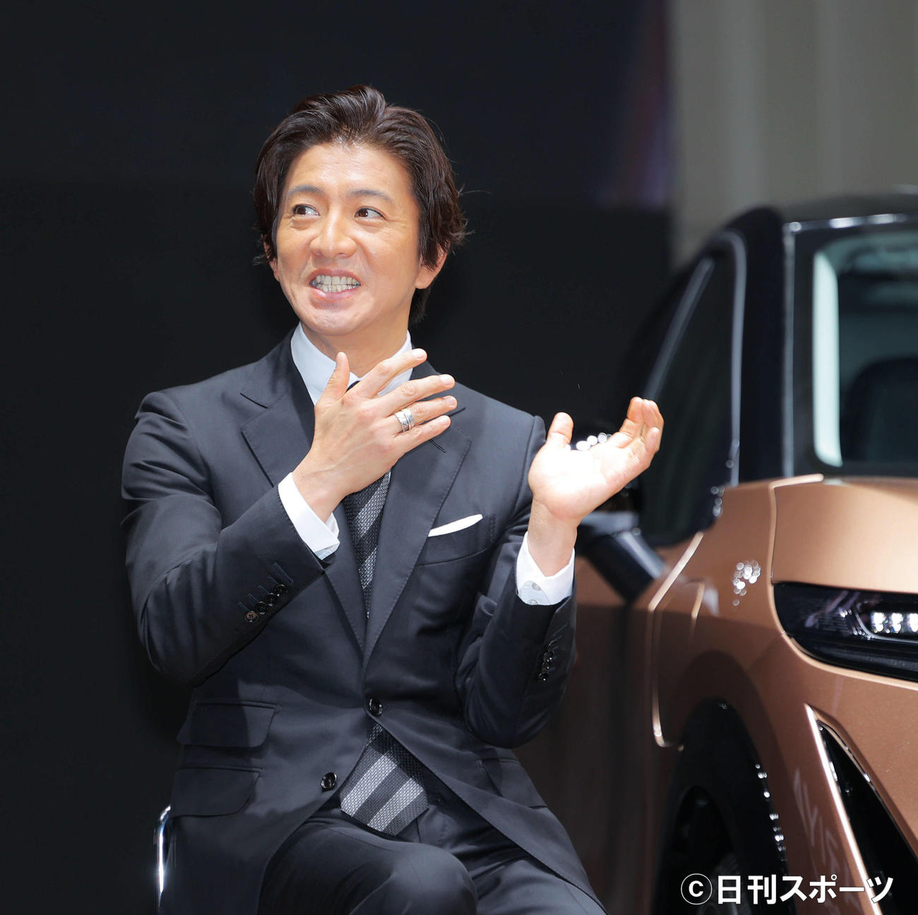 日産「e－4ORCE」新CM発表会でトークに熱が入る木村拓哉（撮影・河田真司）