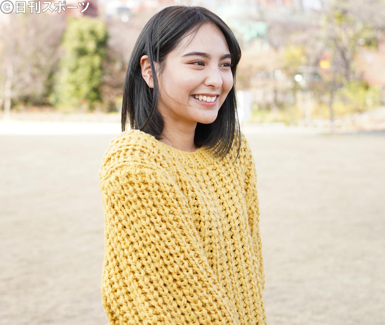 「ファースト写真集制作プロジェクト」を発表した山口厚子（撮影・佐藤勝亮）