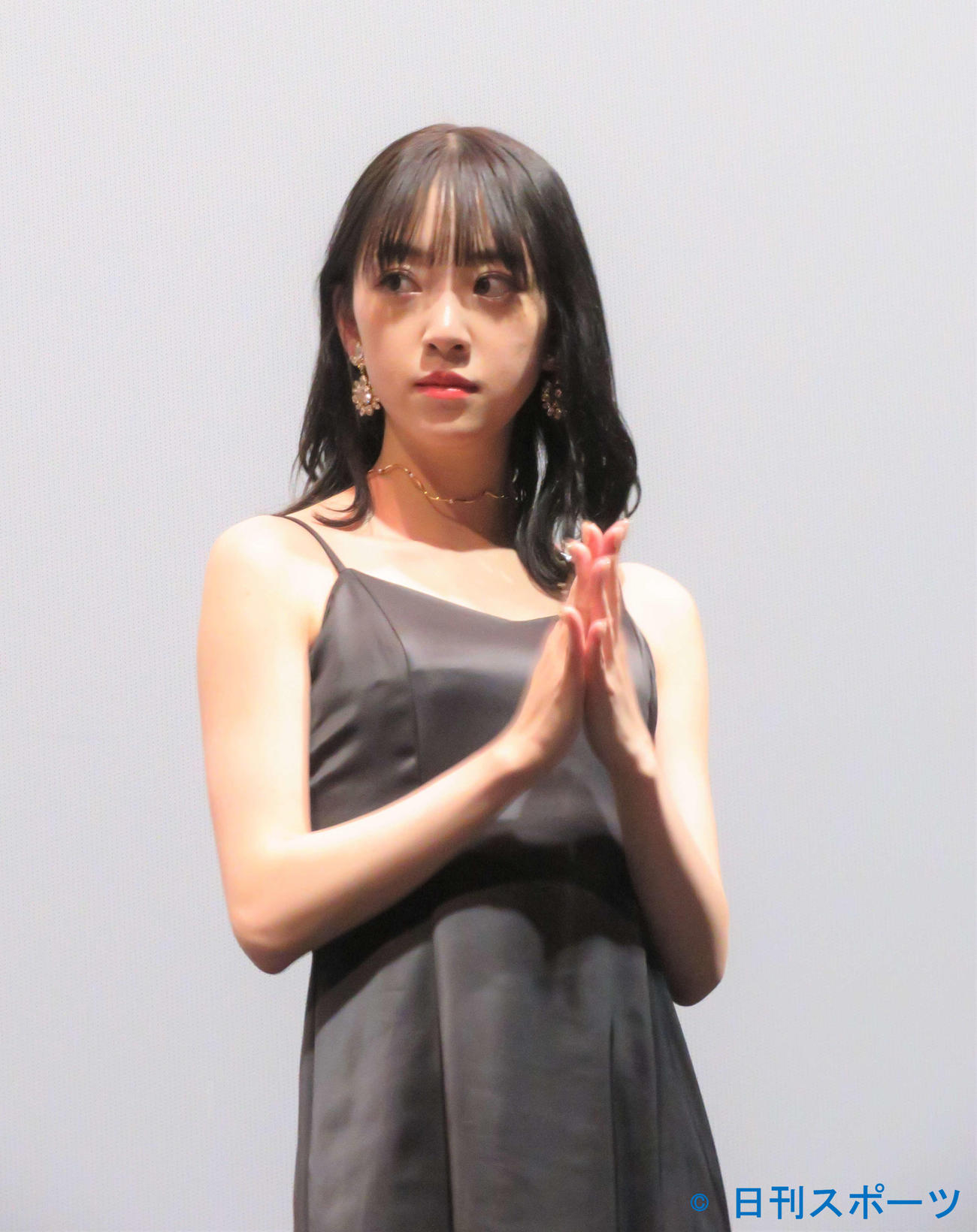 「日本ホラー映画大賞」の選考委員として登壇した堀未央奈（撮影・三須佳夏）