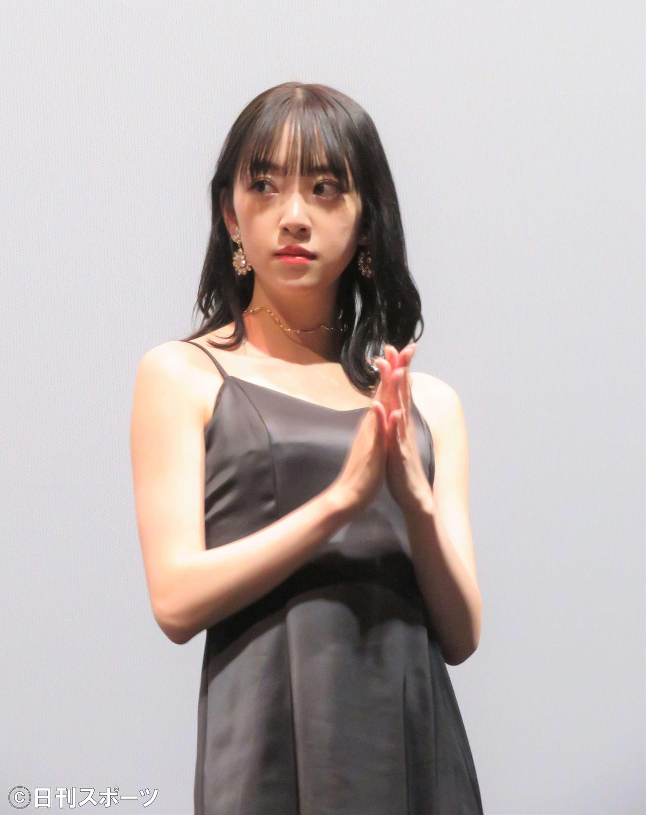「日本ホラー映画大賞」の選考委員として登壇した堀未央奈（撮影・三須佳夏）