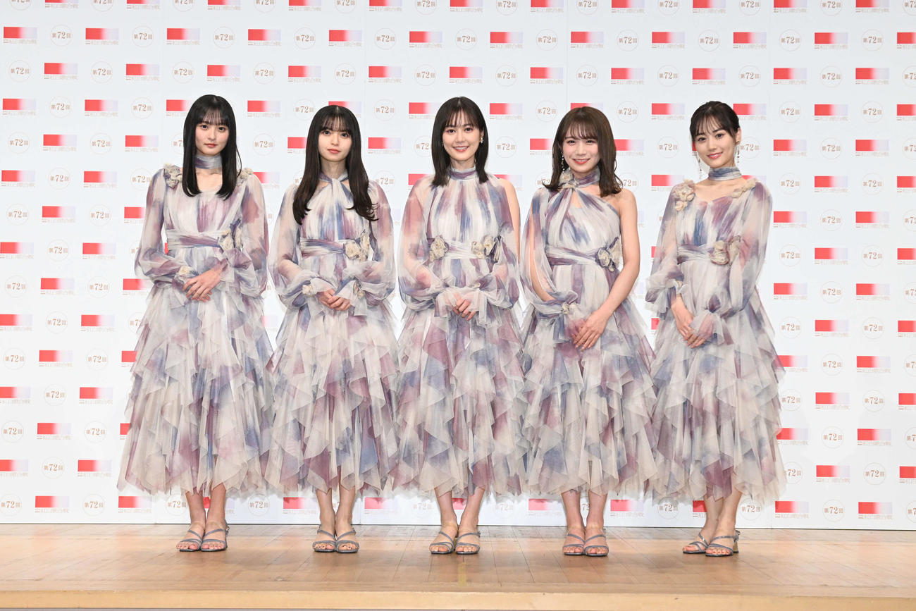 リハーサルを行った乃木坂46の、左から遠藤さくら、齋藤飛鳥、生田絵梨花、秋元真夏、山下美月（C）NHK