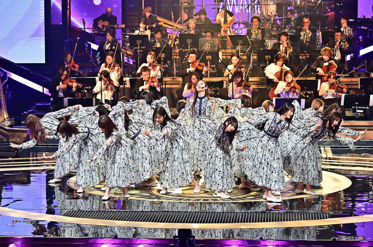 企画ブロックで舞台に登場した乃木坂46（c）TBS