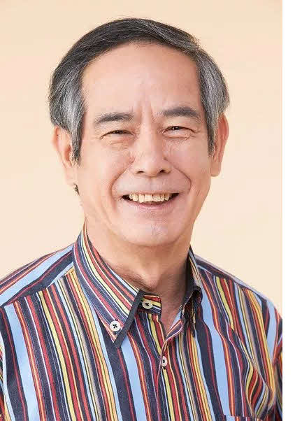 右足首を骨折したことが分かった小倉一郎