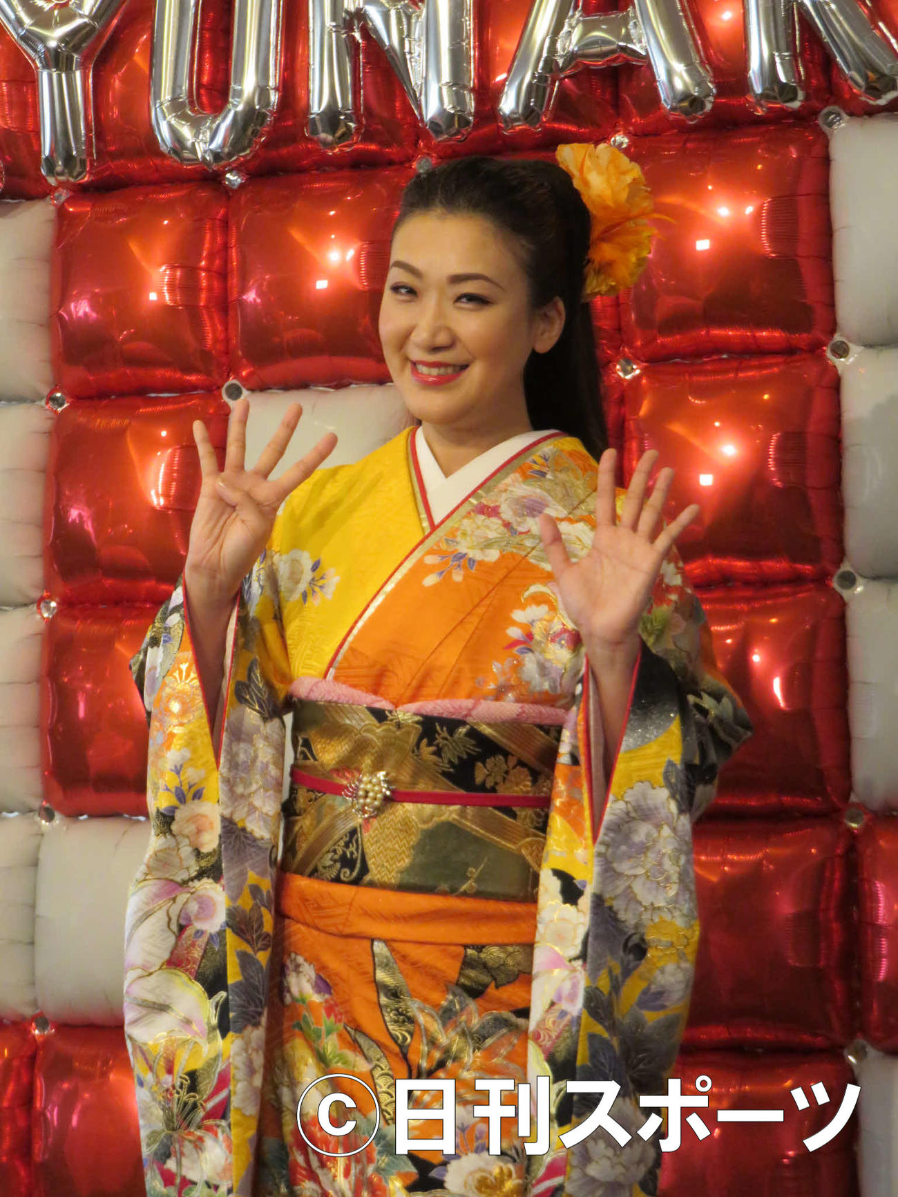 ファンとのバースデーイベントを開催した市川由紀乃