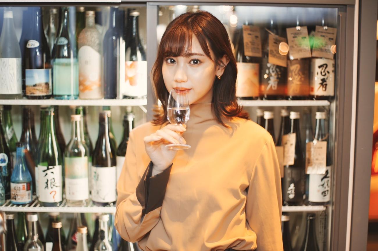 日本酒専門オンライン酒屋「ゆい酒店」を開業した元NMB48の高野祐依さん
