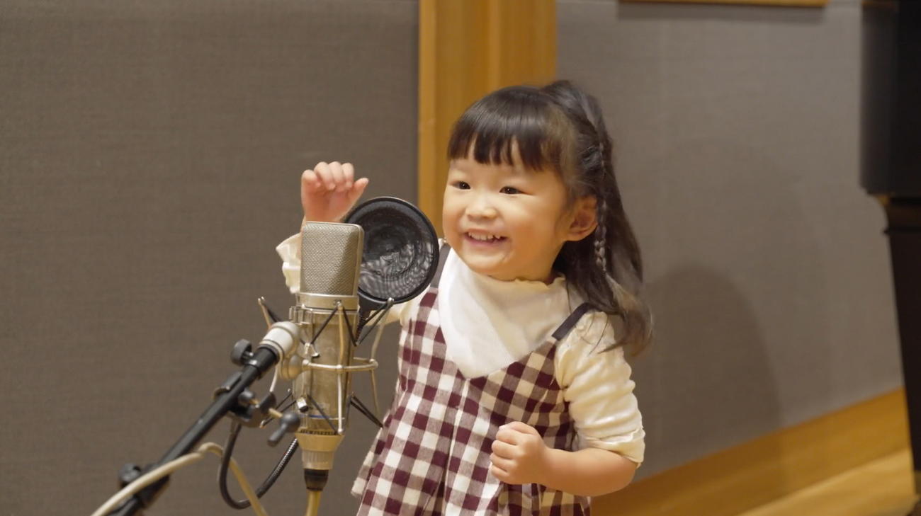 セカンドアルバム「ののちゃん3さい　こどもうた」を発売する3歳の歌姫・ののちゃんこと村方乃々佳