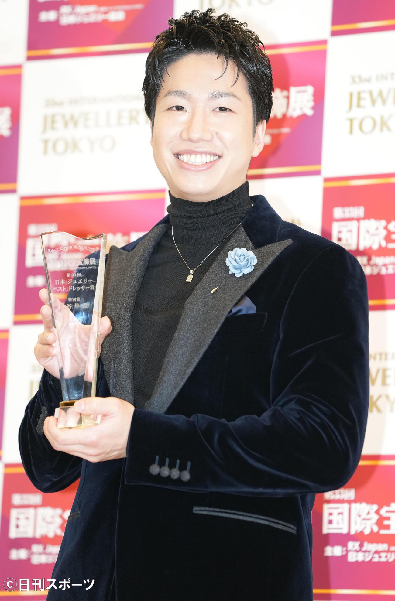 「第33回日本ジュエリーベストドレッサー賞」特別賞部門を受賞した水谷隼（撮影・鈴木みどり）