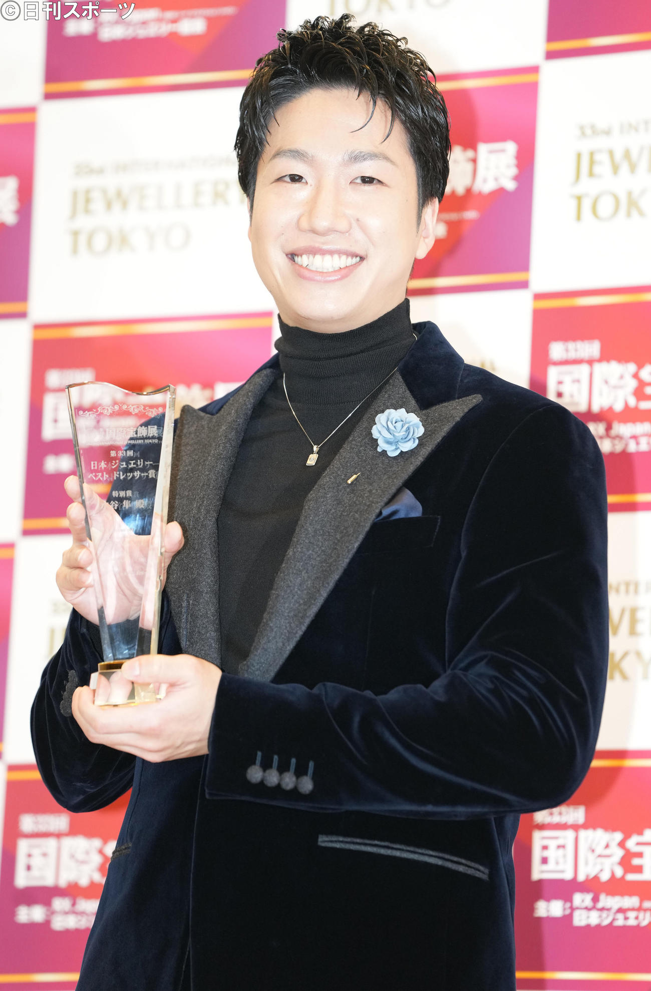 「第33回日本ジュエリーベストドレッサー賞」特別賞部門を受賞した水谷隼（撮影・鈴木みどり）