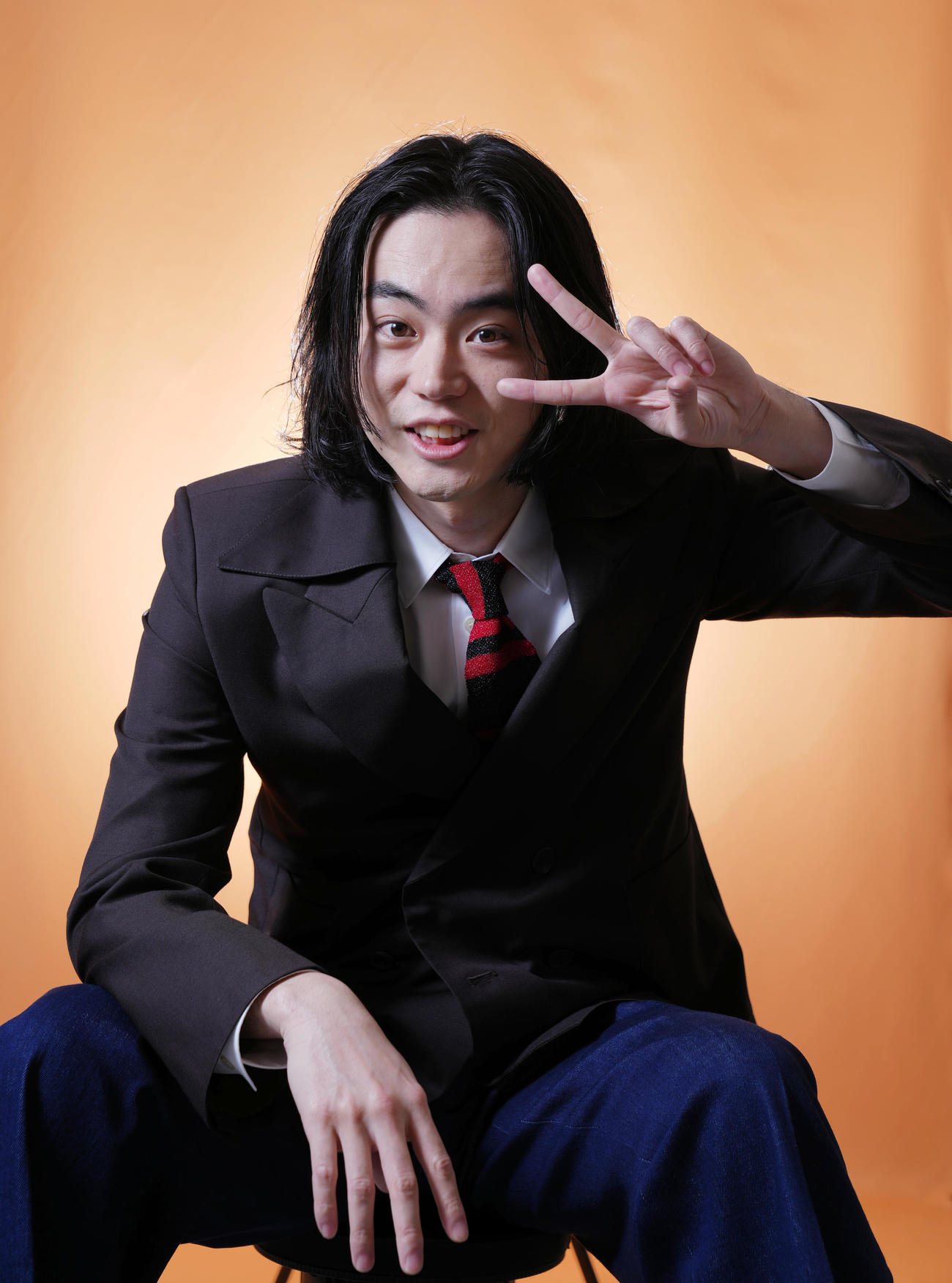 ドラマ「ミステリと言う勿れ」で主演を務める菅田将暉。人懐っこい笑顔に、一気に距離が縮まります（撮影・菅敏）