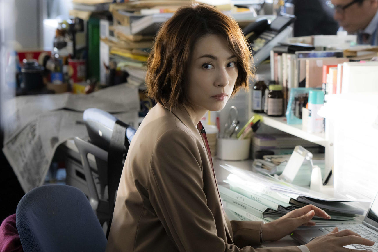 Netflixシリーズ「新聞記者」に主演する米倉涼子