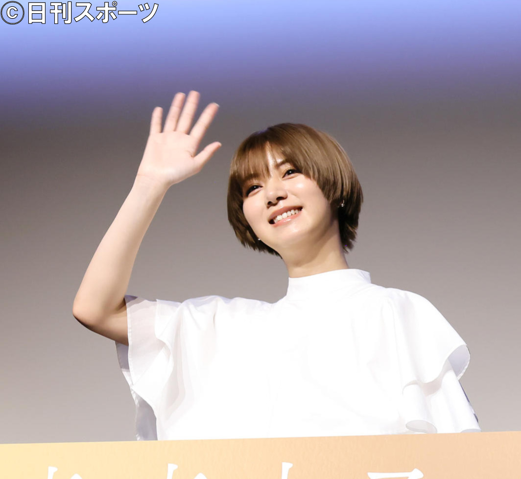 池田エライザ＝2022年1月