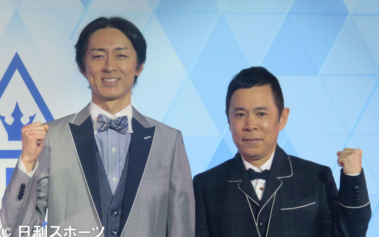 ナインティナイン矢部浩之（左）と岡村隆史