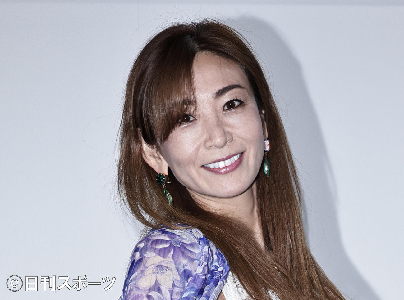 15枚目のDVD発売発表会の中島史恵（撮影・中島郁夫）