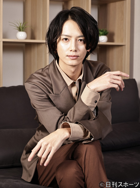 映画「真・事故物件　本当に怖い住民たち」に出演する俳優小野健斗