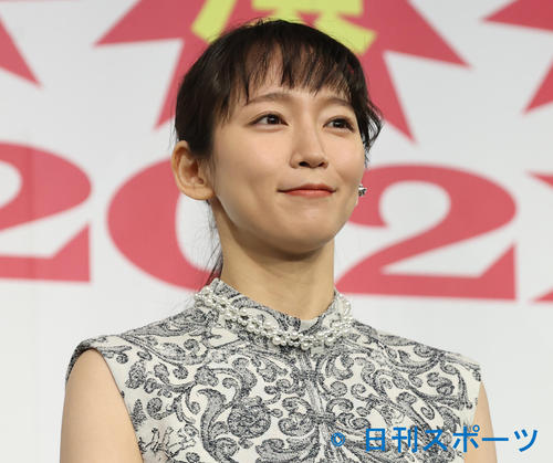 吉岡里帆が新型コロナ感染 現在は自宅療養中 療養及び経過観察を 芸能写真ニュース 日刊スポーツ