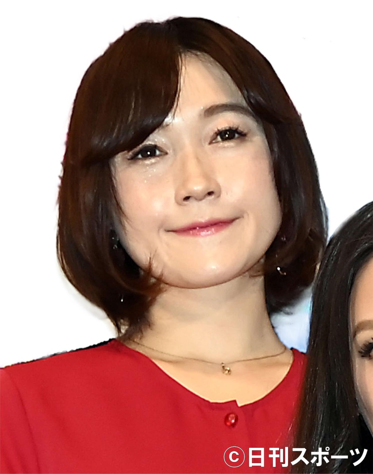 声優の佐藤利奈（2021年1月撮影）