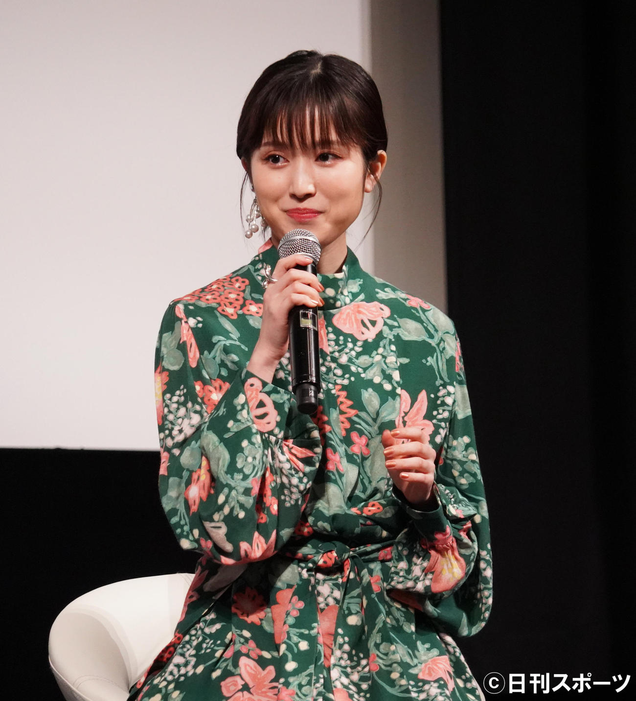 映画「君が落とした青空」の女子高生限定試写会に出席した福本莉子（撮影・佐藤成）
