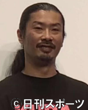 パンサーの菅良太郎（2021年12月撮影）
