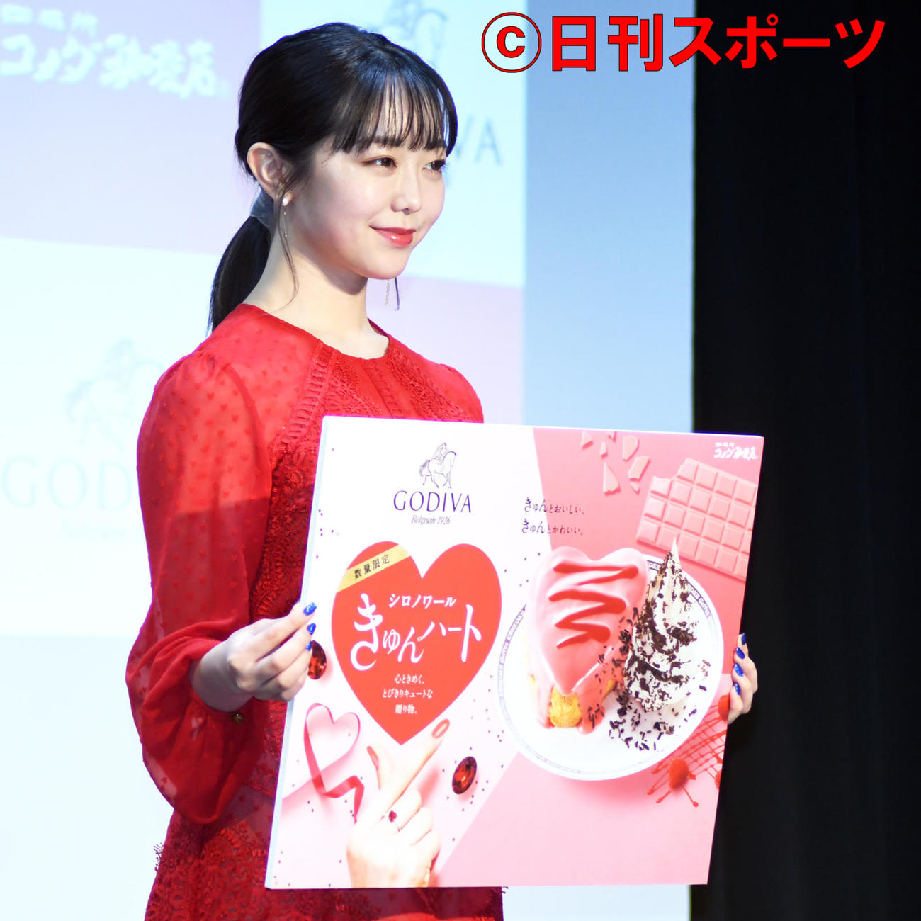 「コメダ珈琲店×ゴディバ」発表会に出席した峯岸みなみ（撮影・大友陽平）