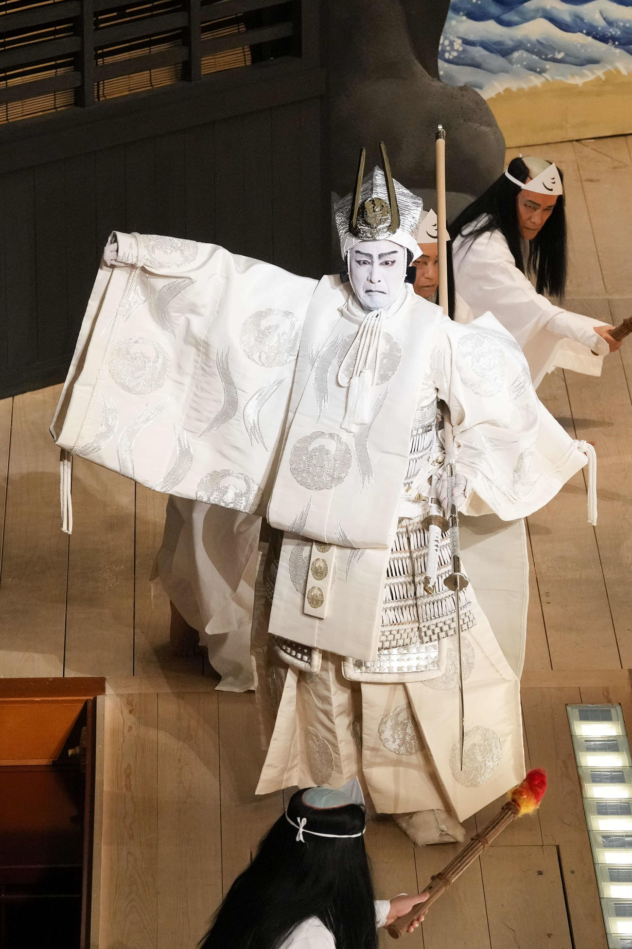 「義経千本桜　渡海屋・大物浦」で渡海屋銀平実は新中納言知盛を演じる片岡仁左衛門（松竹提供）