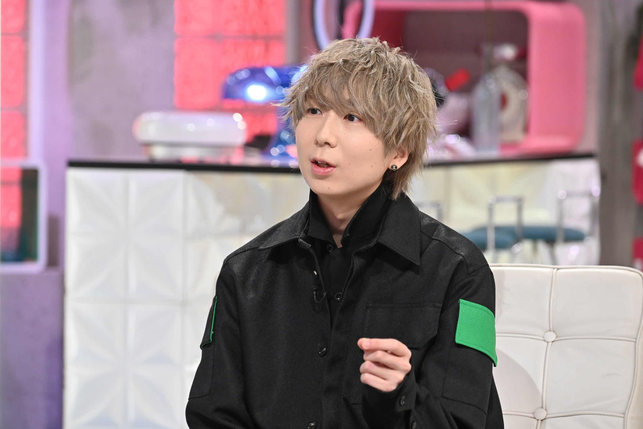 川谷絵音