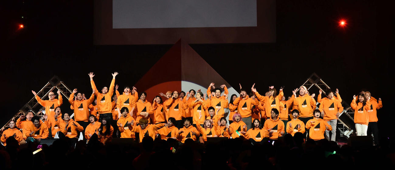 活動休止前、最後のライブ「吉本坂46 2nd＆3rd Anniversary Live～冬眠～」を行った吉本坂46