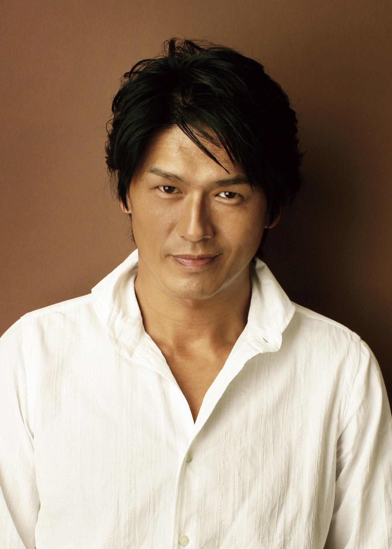次々期NHK連続テレビ小説「舞いあがれ！」に出演し、ヒロインの父を演じる高橋克典