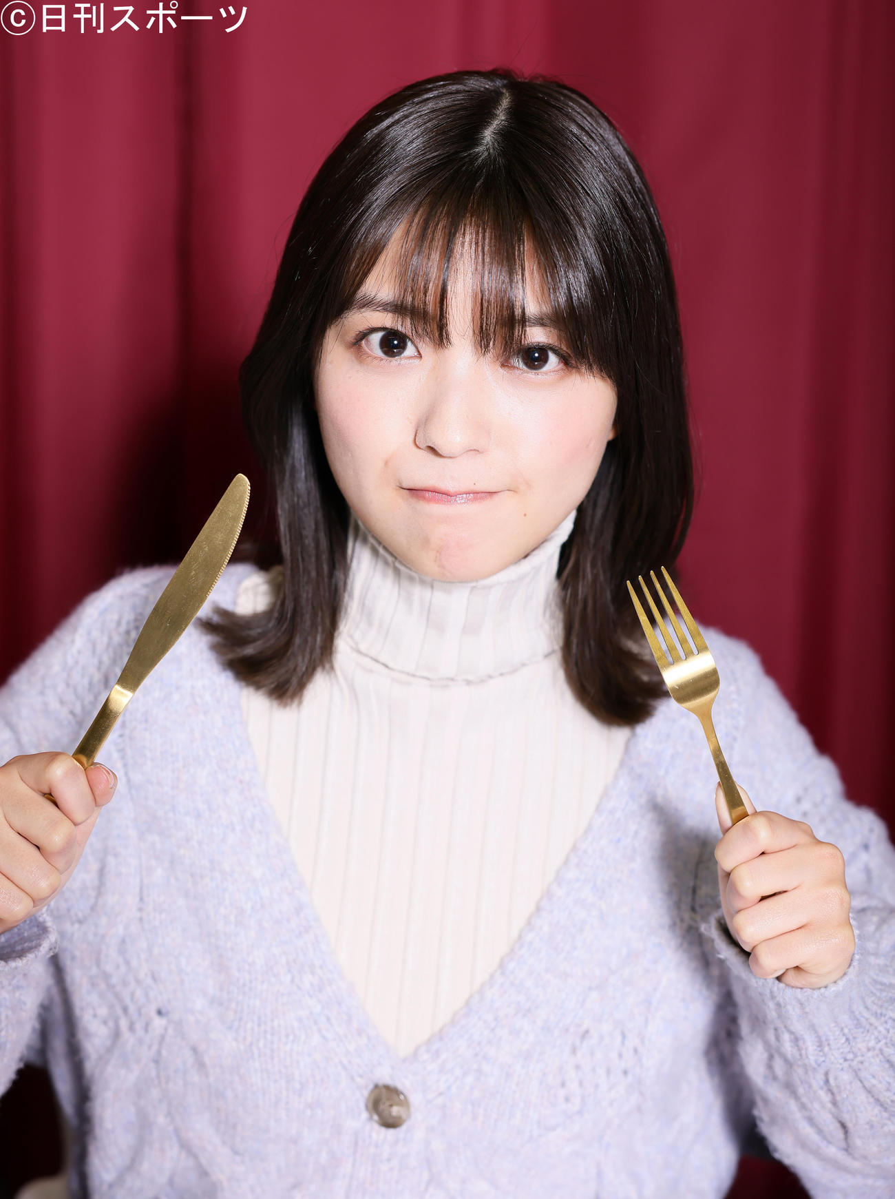 食べ放題を愛する役柄に挑戦する工藤美桜（撮影・足立雅史）