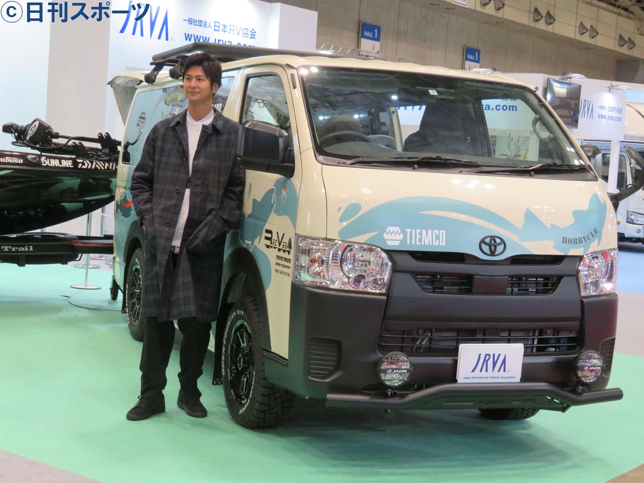 「ジャパンキャンピングカーショー2022」の開会式とアワード授賞式に登壇した速水もこみち（撮影・三須佳夏）
