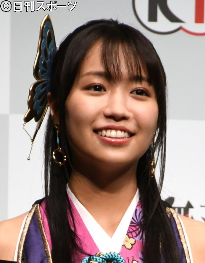 コーエーテクモゲームス「戦国無双5」完成発表会に濃姫のコスプレ姿で登場した大原優乃（撮影・大友陽平）