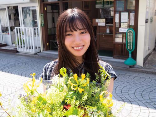 日向坂46河田陽菜ファースト写真集「思い出の順番」の先行カット 撮影/細居幸次郎