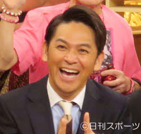 岡田圭右