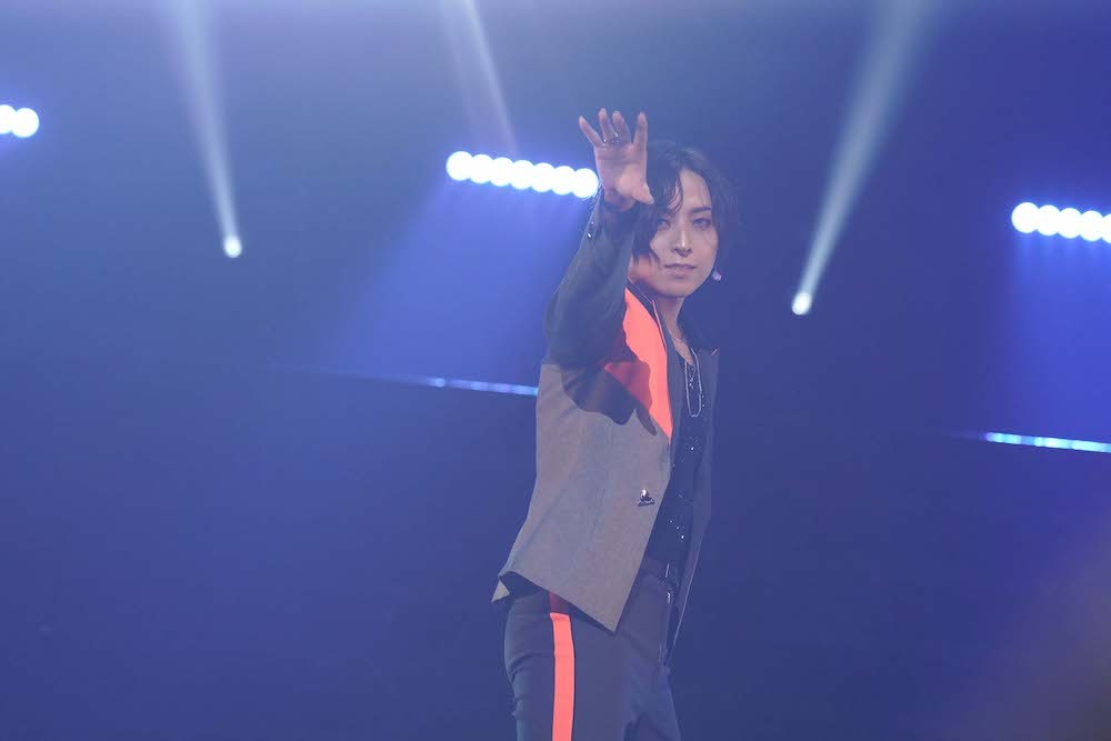 約3年ぶりとなる有観客ライブ「蒼井翔太　LIVE 2021－2022 WONDER lab．　coRe」を開催した蒼井翔太