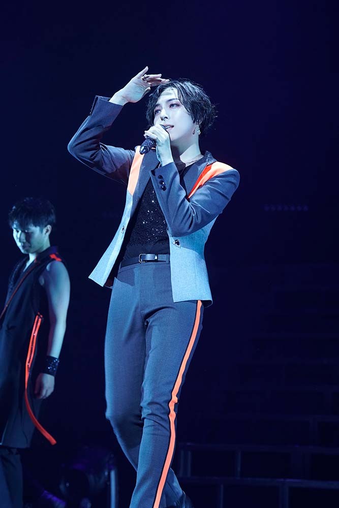 約3年ぶりとなる有観客ライブ「蒼井翔太　LIVE 2021－2022 WONDER lab．　coRe」を開催した蒼井翔太