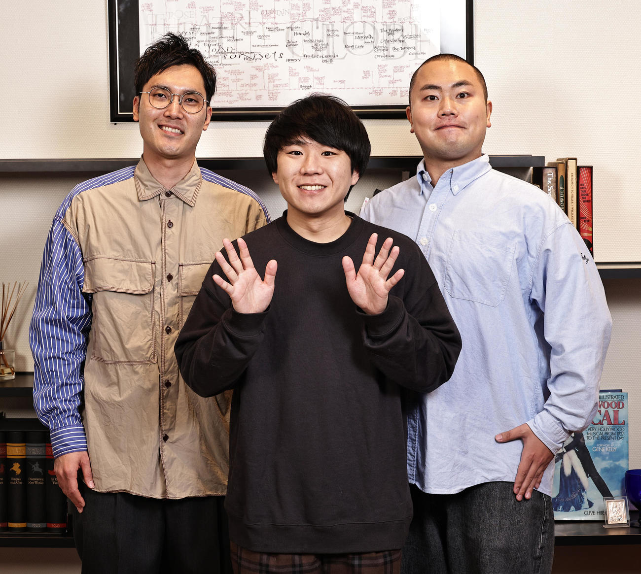 初の単独ライブを行うハナコ。左から菊田竜大、秋山寛貴、岡部大（撮影・中島郁夫）