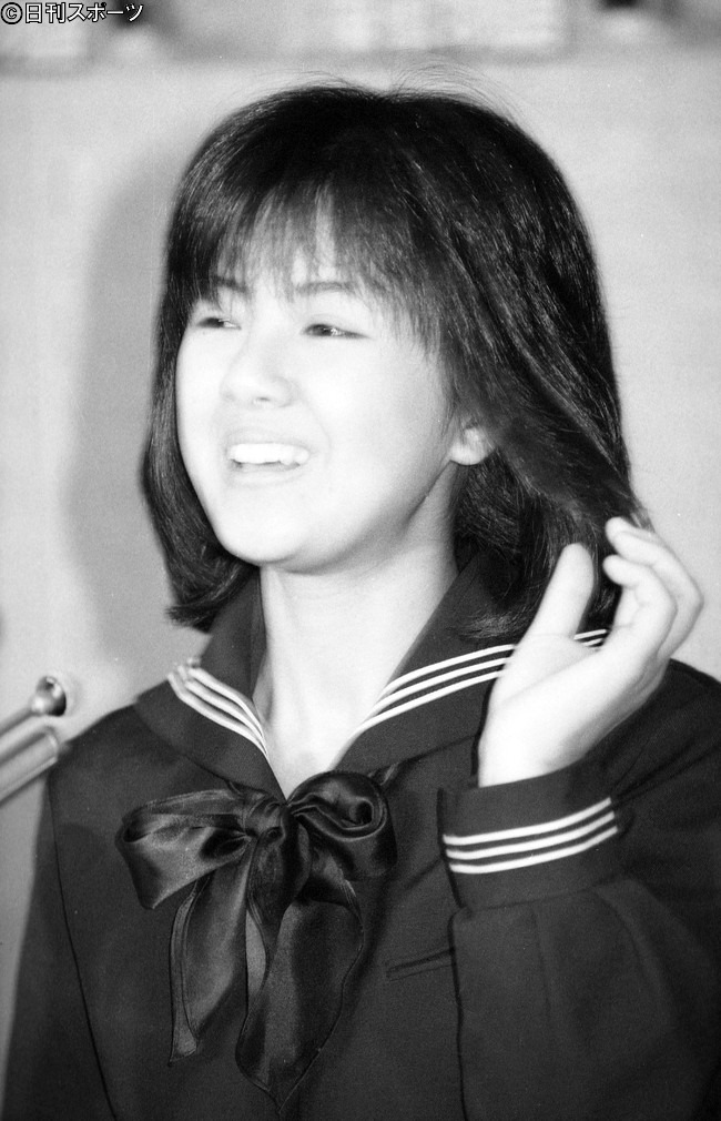 1983年3月、高校を卒業した薬師丸ひろ子
