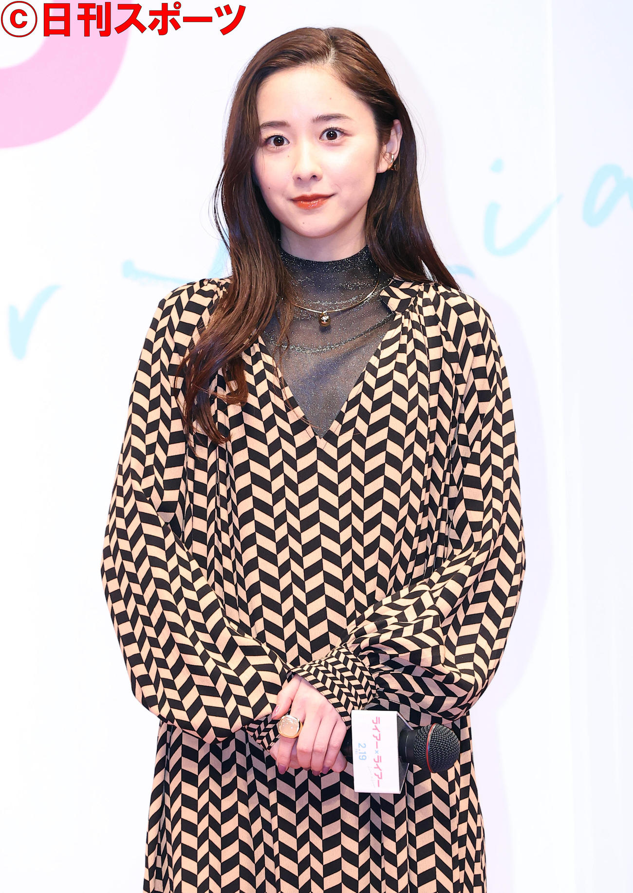 堀田真由（2021年1月撮影）